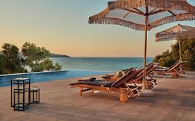 Althea Lavish Estate - Villa & Suite